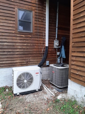 30,000 BTU Ductless Mini Split with  3 - 9,000 BTU Indoor Wall Mount Units, Copper Creek, Madison County, KY