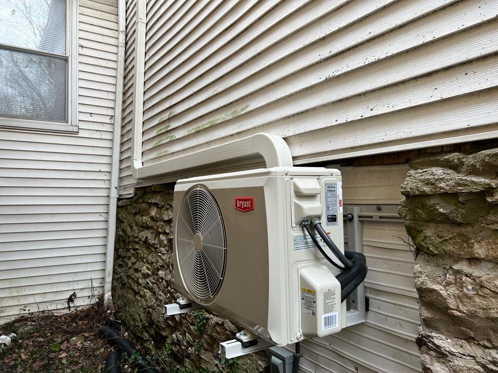 Ductless mini midway (1)